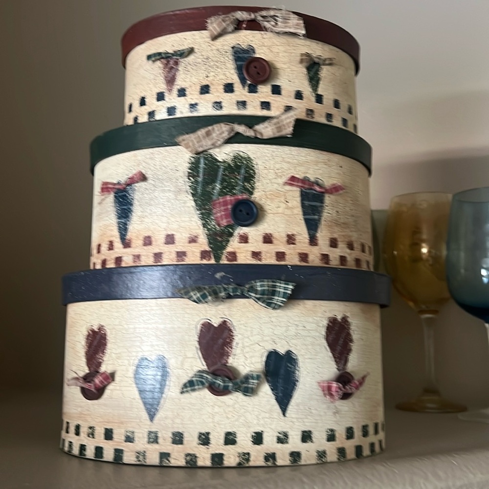 Magic boxes handcrafted